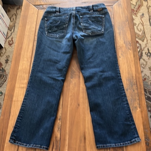 silver Suki capri jeans, size 31, in good condition - Picture 2 of 9